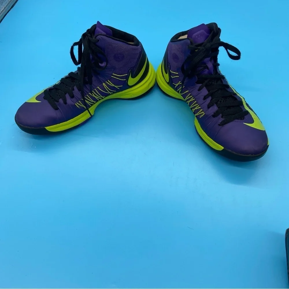 Nike Lunar Hyperdunk Court Purple RARE Size 7.5